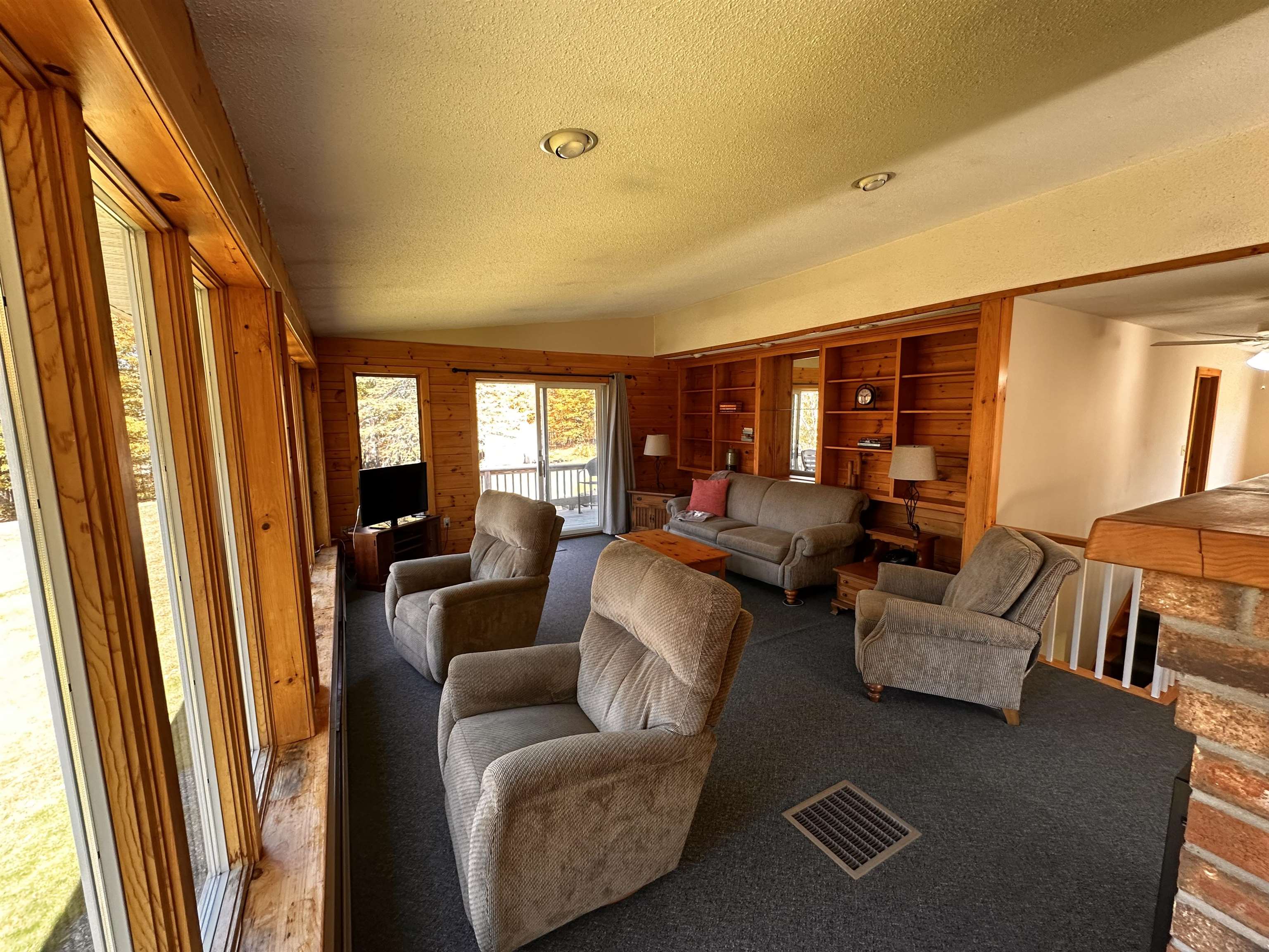 572 Blakely Road Wheelock, VT 05851 - Photo 17 of 52