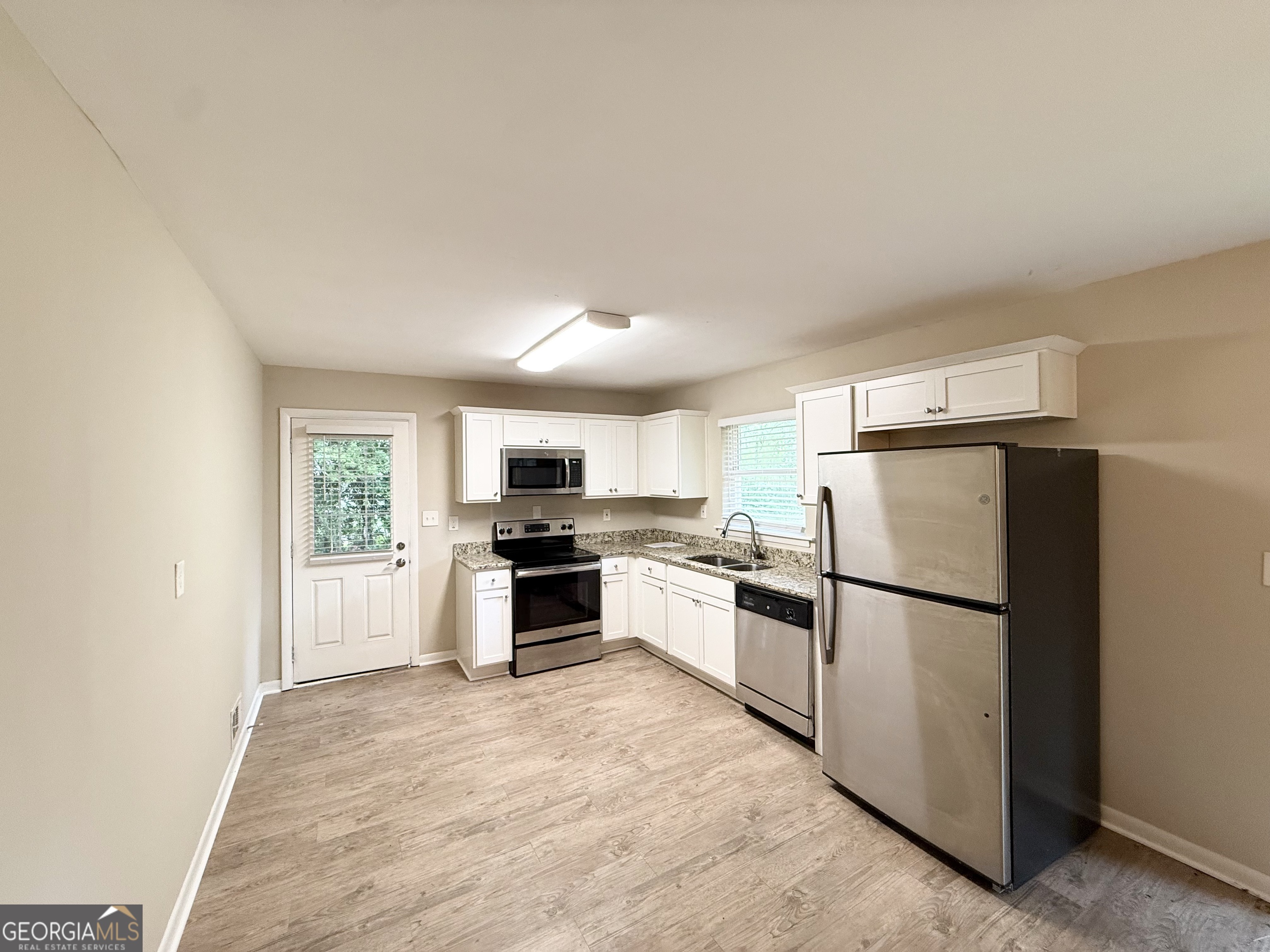 2192 Kilarney Road Decatur, GA 30032 - Photo 6 of 20