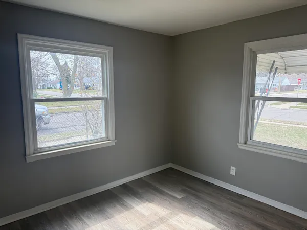 $185,000 | 26700 Grandmont Street, Roseville, MI 48066