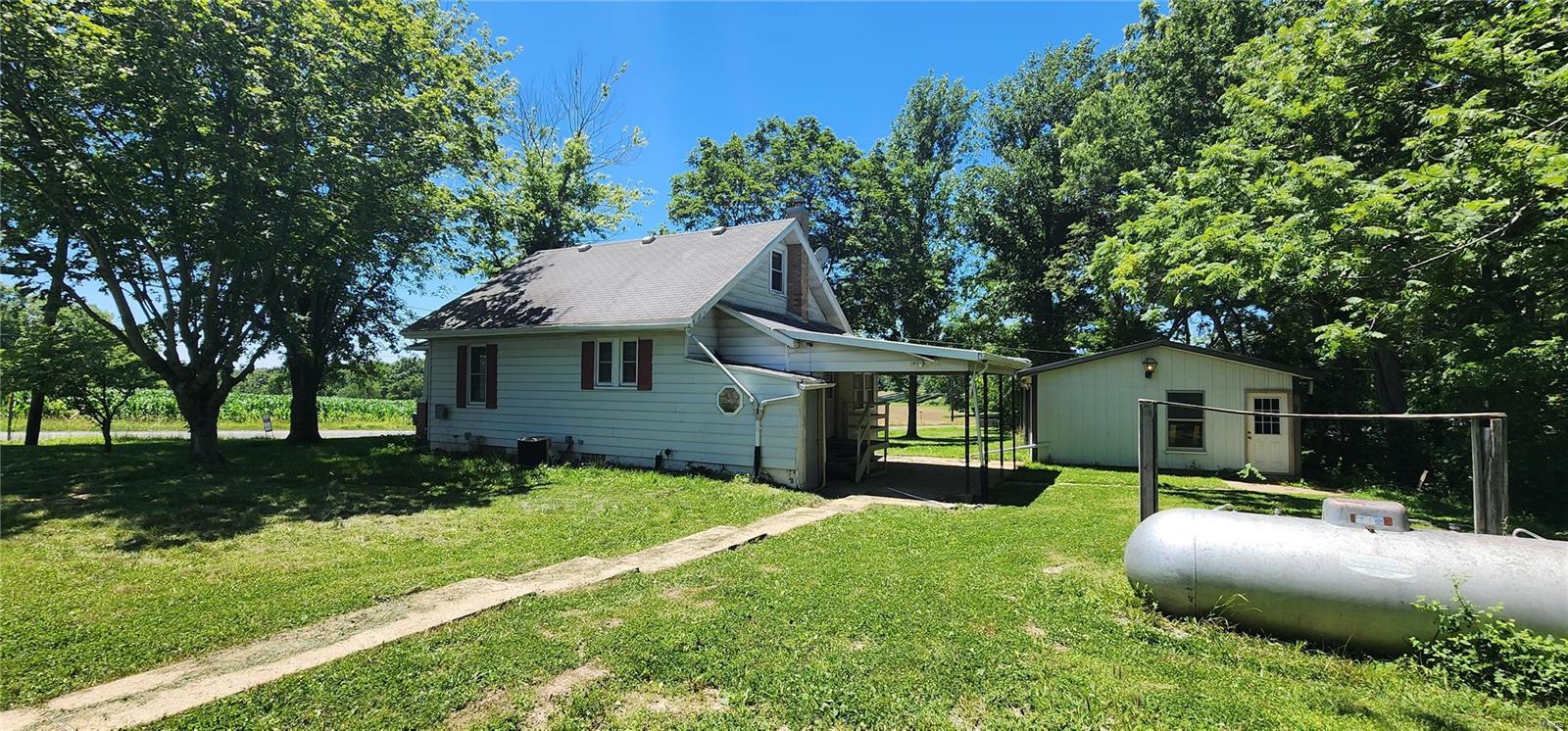 3111 State Rte 150 Chester, IL 62233 - Photo 5 of 44