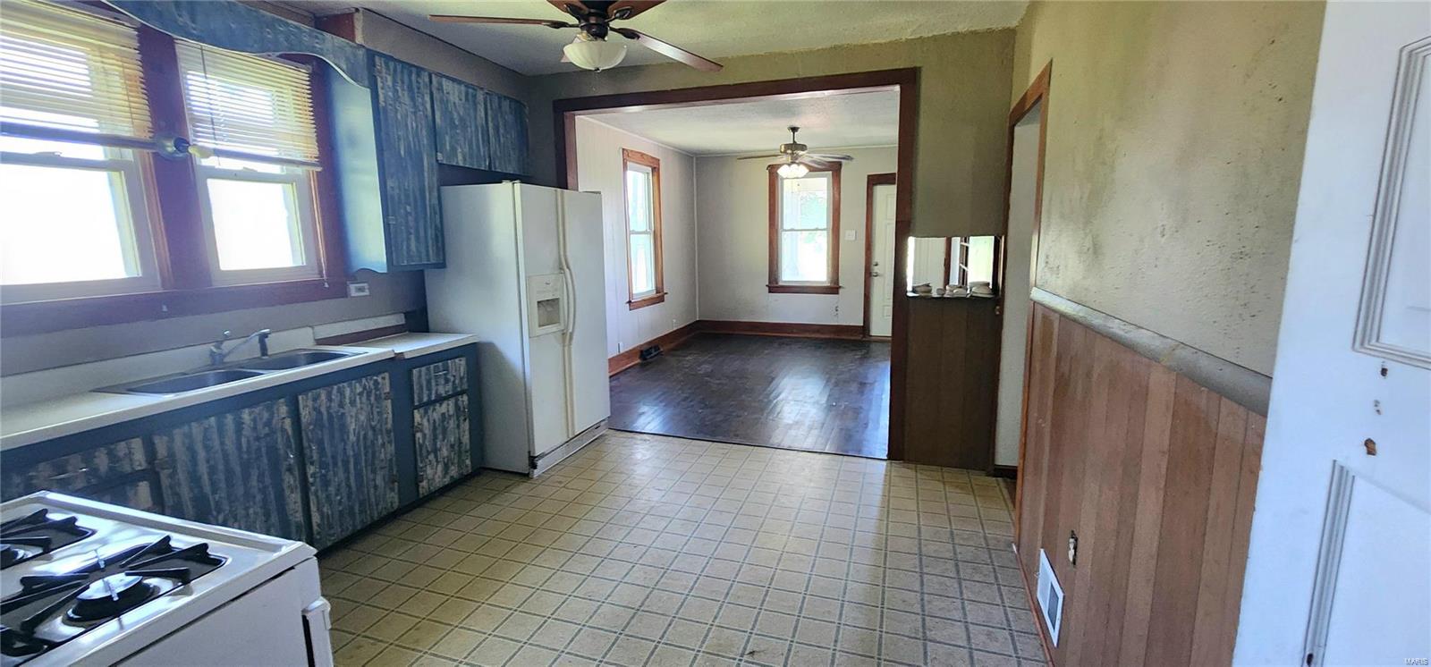 3111 State Rte 150 Chester, IL 62233 - Photo 10 of 44