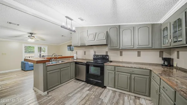 $120,000 | 402 West 19th Street, Jacksonville, FL 32206