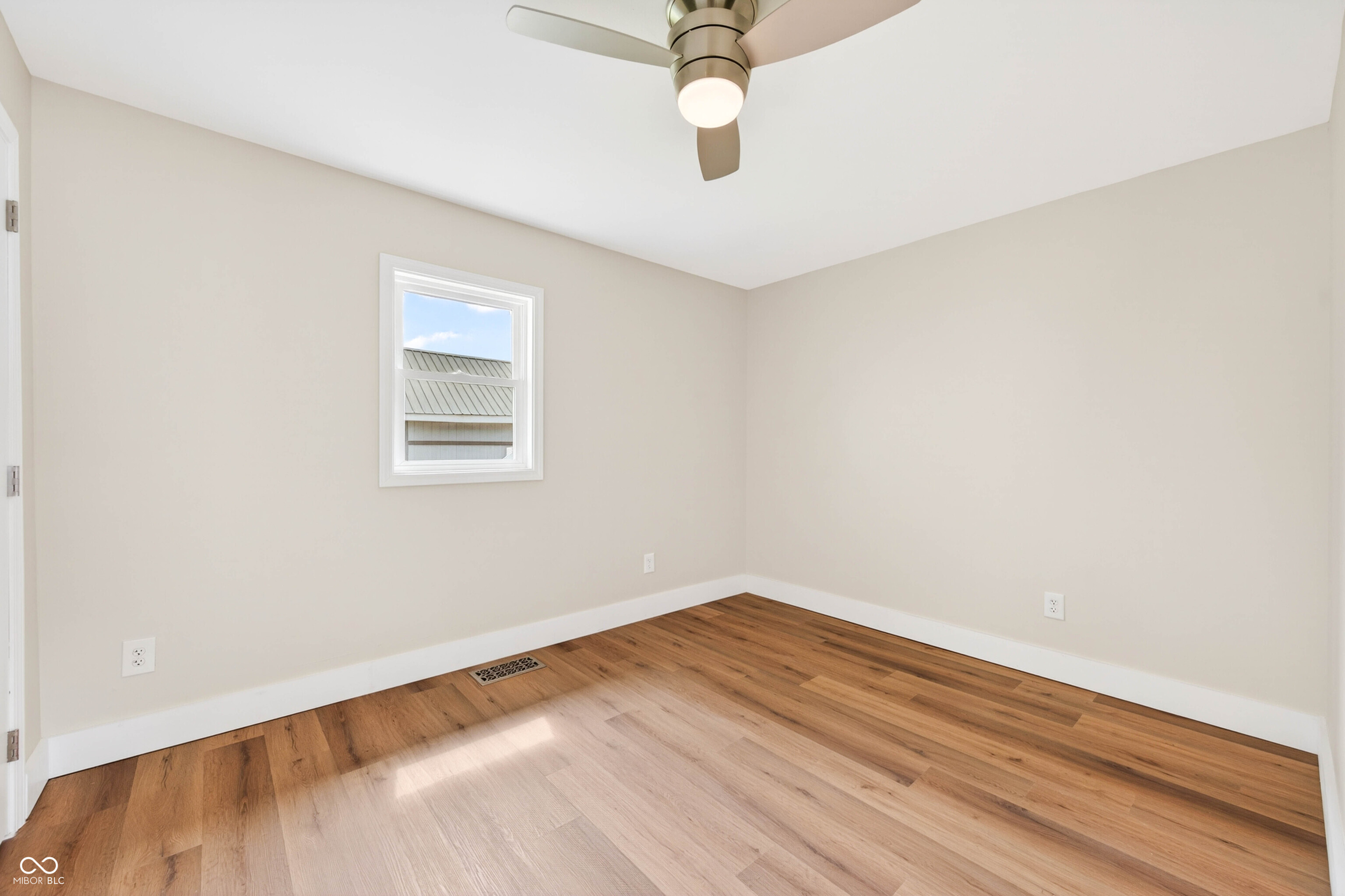 225 Jackson Street Vernon, IN 47282 - Photo 34 of 57