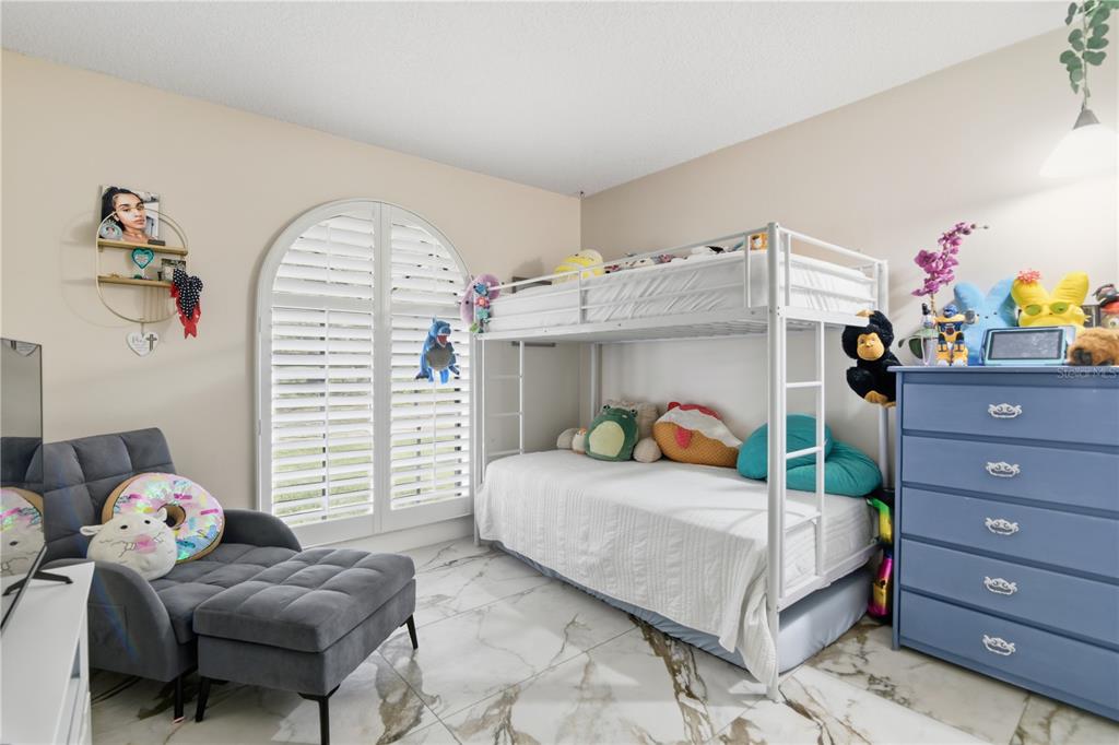 2337 Rabenton Road Deltona, FL 32738 - Photo 18 of 23 Gallery Image 18