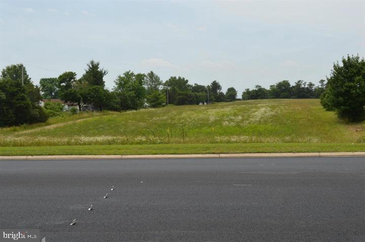 24.03 Acres Just off of Senseny Road