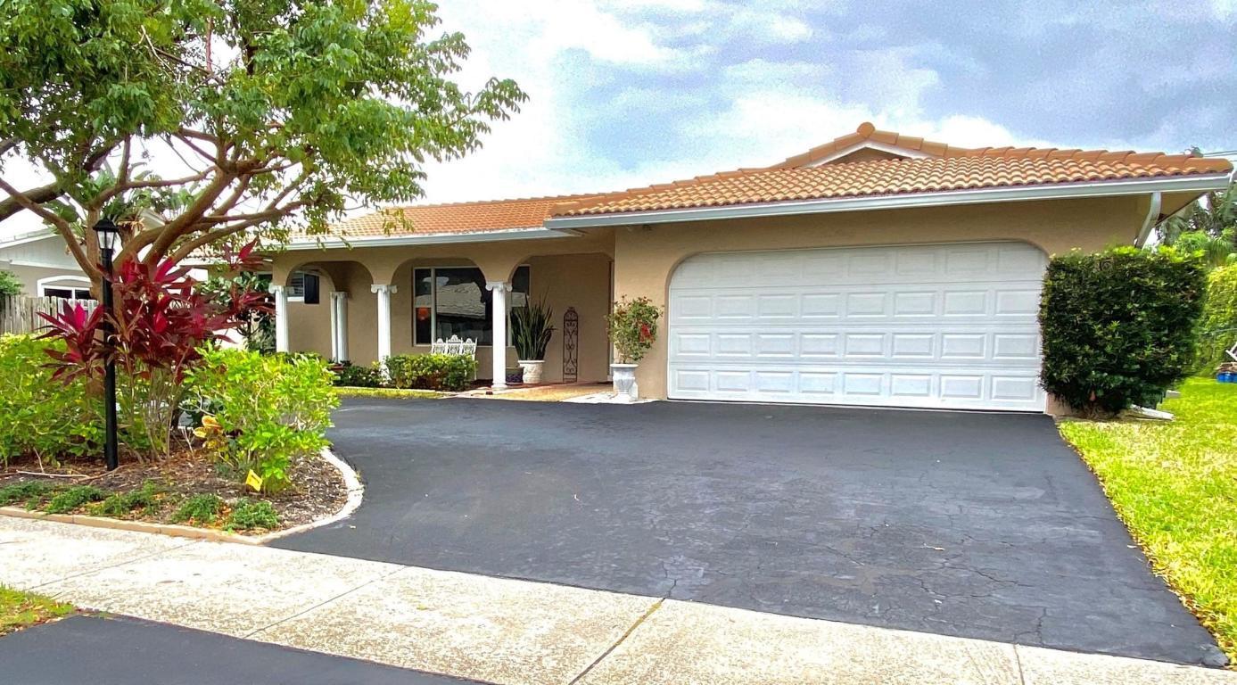 1020 Southwest 15th Street Boca Raton, FL 33486 - Photo 10 of 11 1020 2