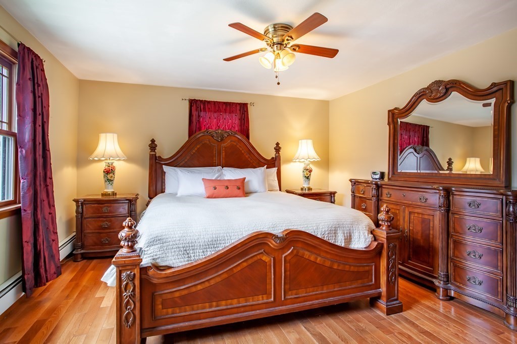 136 Allen Road Berlin, MA 01503 - Photo 15 of 39