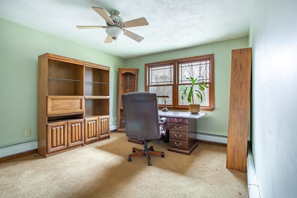 136 Allen Road Berlin, MA 01503 - Photo 22 of 39