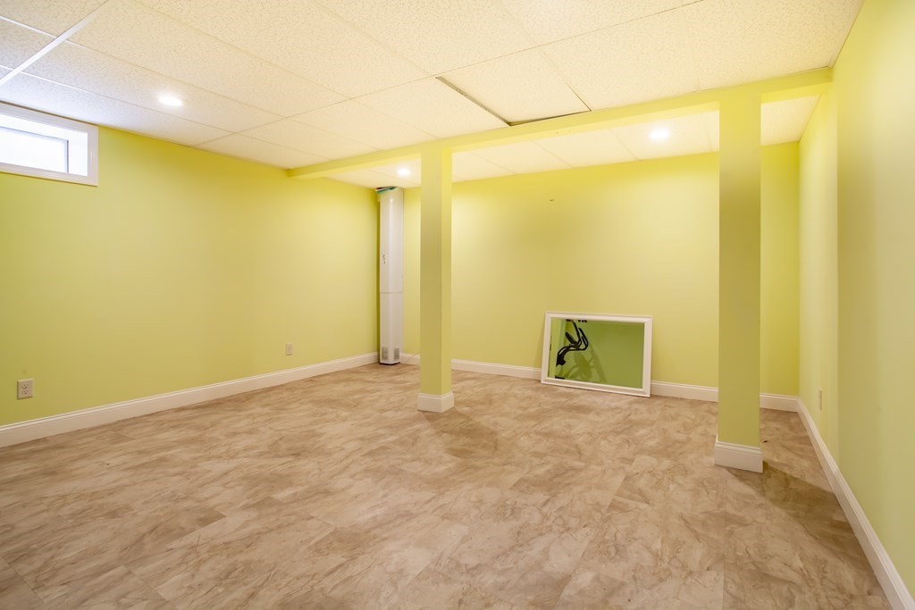136 Allen Road Berlin, MA 01503 - Photo 31 of 39