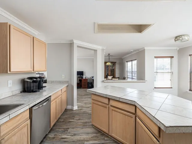 $2,385 | 805 Betterman Drive, Pflugerville, TX 78660