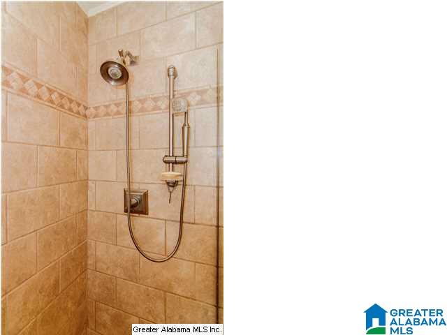 2303 Chestnut Road Birmingham, AL 35216 - Photo 14 of 30