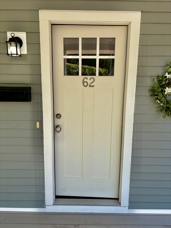62 First Parish Road Scituate, MA 02066 - Photo 3 of 19 Gallery Image 3