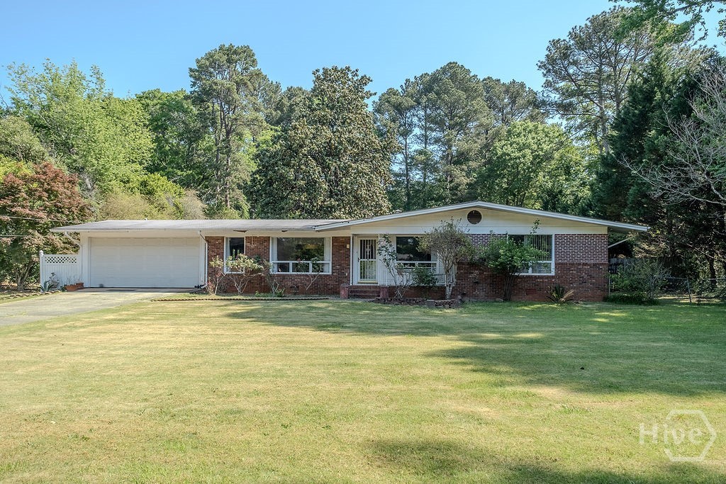 265 Hunnicutt Drive Athens, GA 30606 - Photo 2 of 32