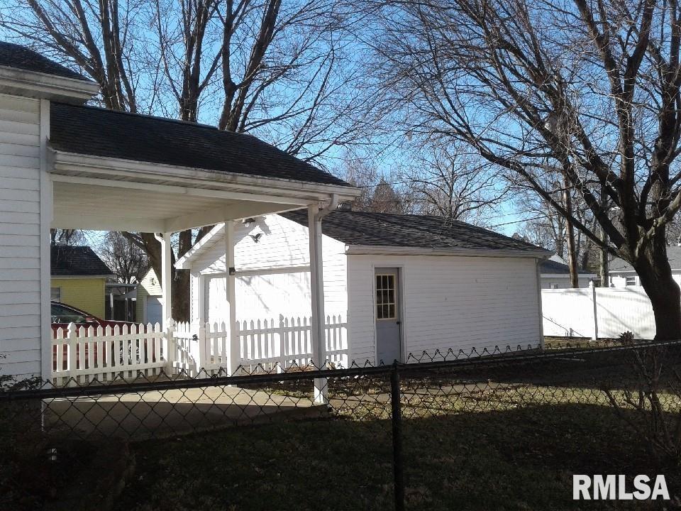 3333 South 2nd Street Springfield, IL 62703 - Photo 13 of 15 Gallery Image 13