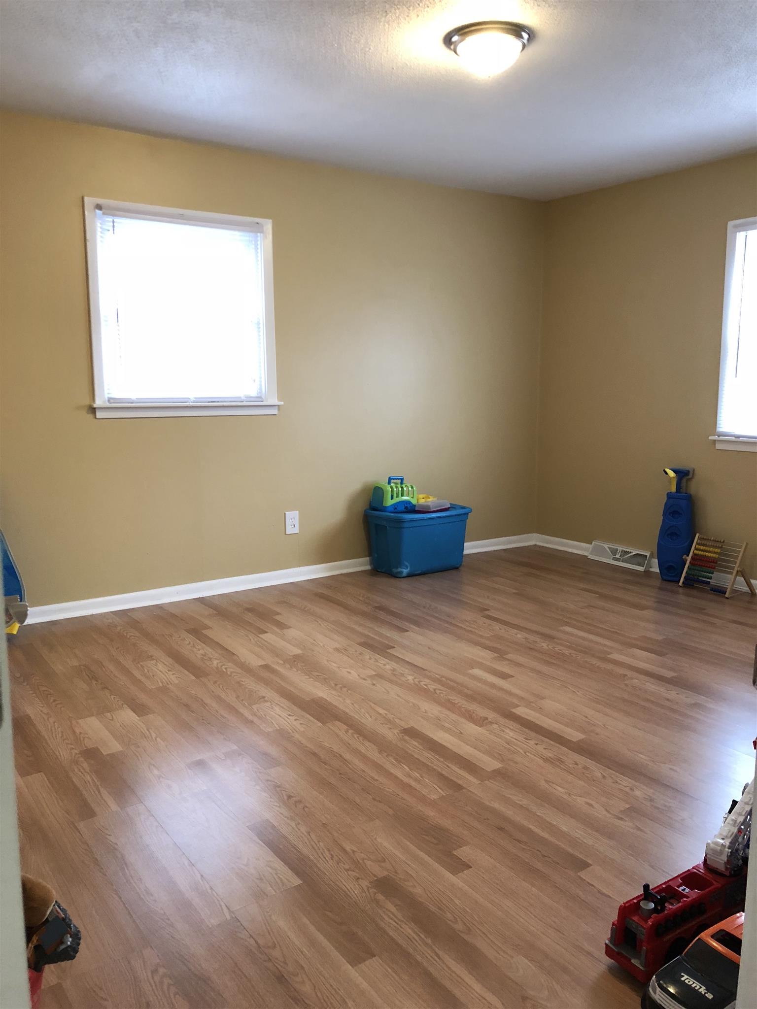 1619 Grandaddy Road Lawrenceburg, TN 38464 - Photo 20 of 26 Gallery Image 20