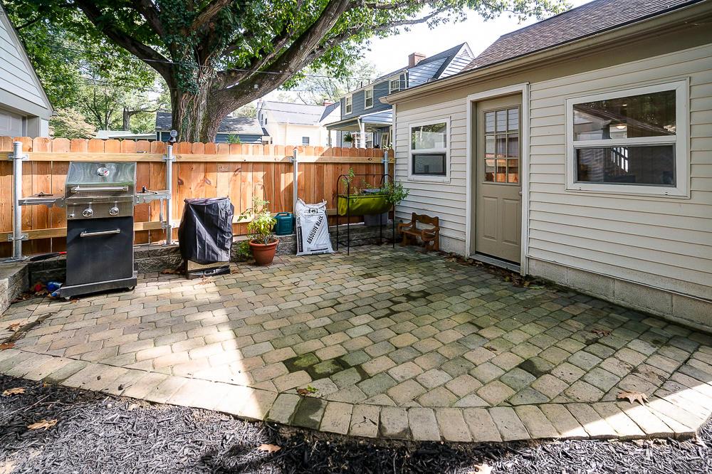 188 West Beaumont Road Columbus, OH 43214 - Photo 29 of 31 Gallery Image 29