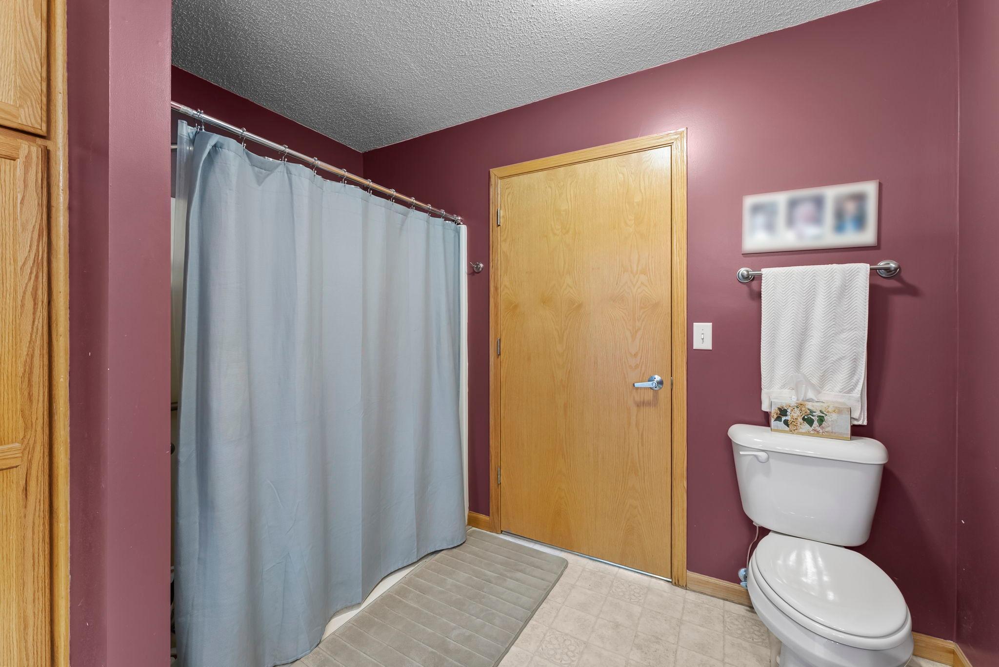 3749 Fanny Lake Road Northeast Cambridge, MN 55008 - Photo 16 of 48