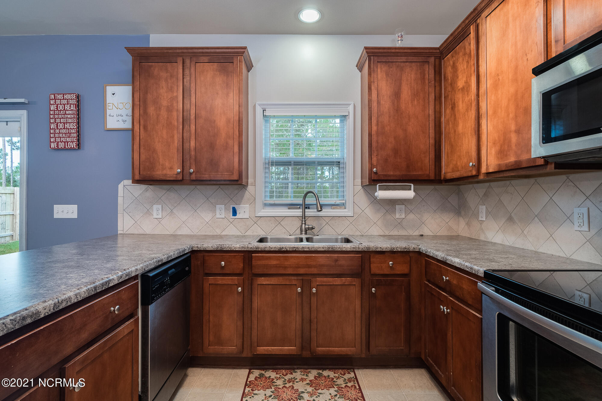 271 Inverness Drive Hubert, NC 28539 - Photo 7 of 25 271-iverness-4