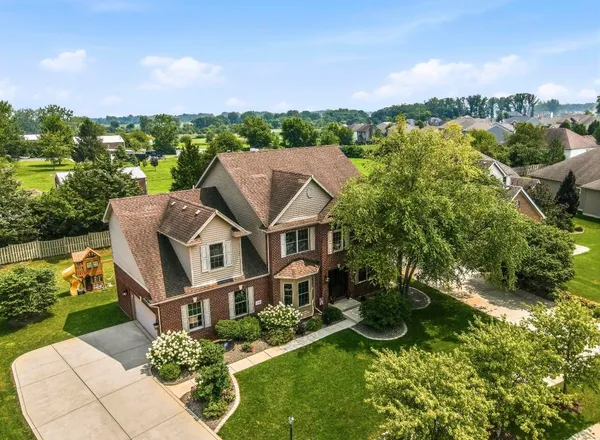 $689,900 | 10143 California Street, Crown Point, IN 46307