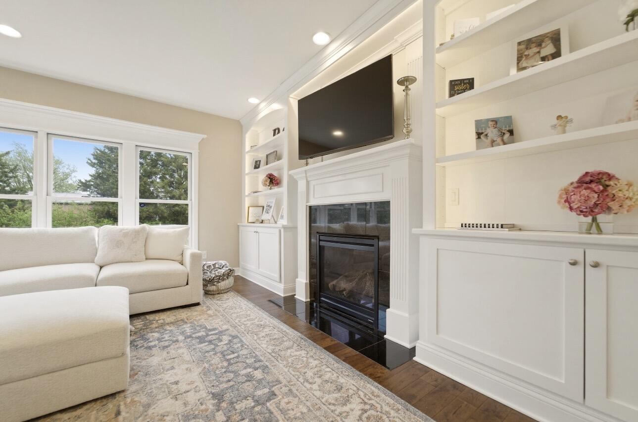 10143 California Court Crown Point, IN 46307 - Photo 11 of 39 1289x853