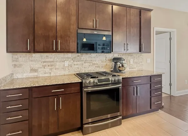 $689,900 | 10143 California Street, Crown Point, IN 46307