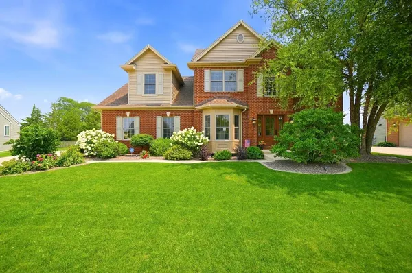 $689,900 | 10143 California Street, Crown Point, IN 46307