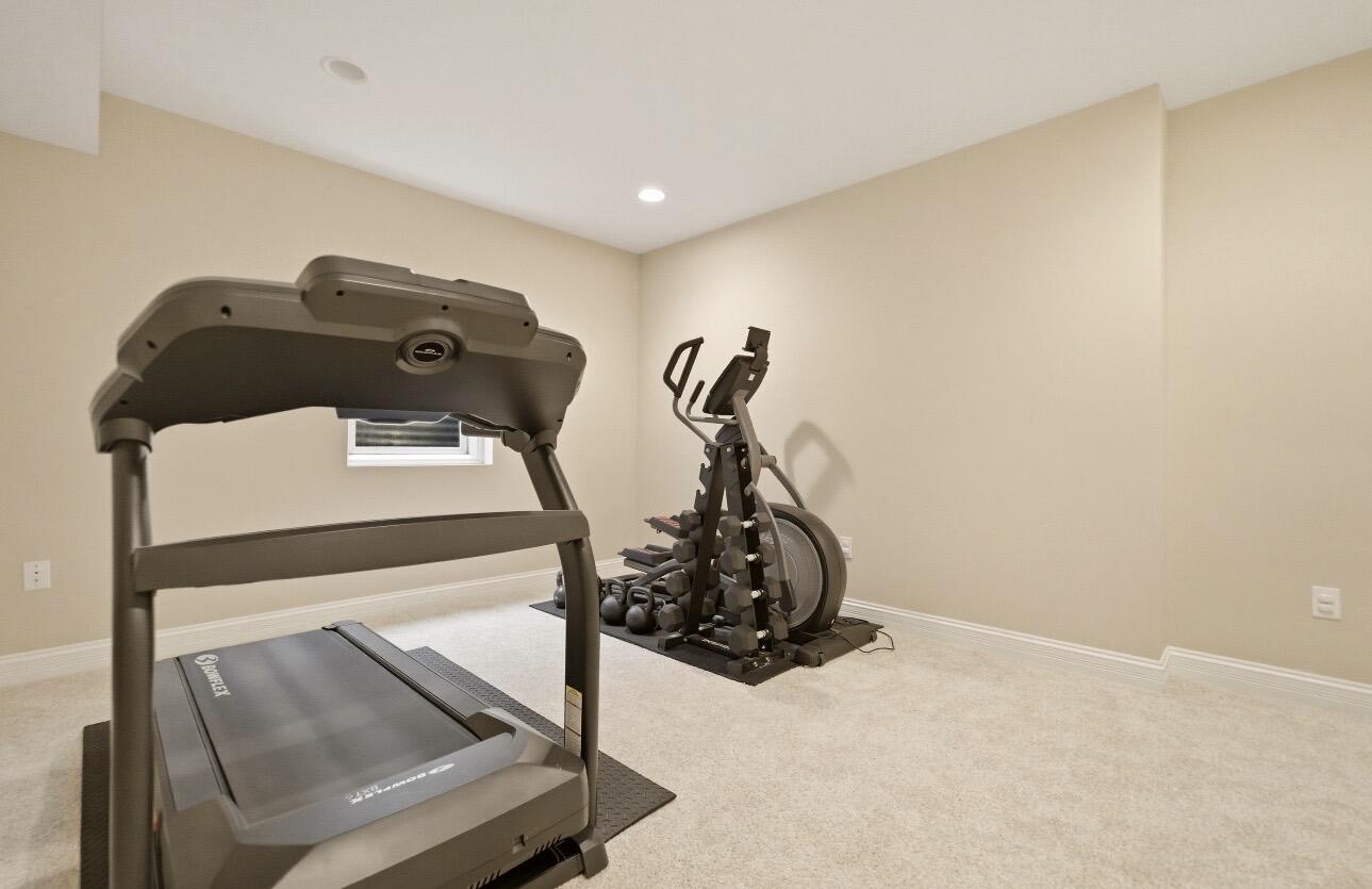 10143 California Court Crown Point, IN 46307 - Photo 21 of 39 1289x835