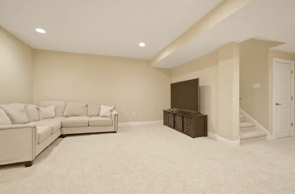 $689,900 | 10143 California Street, Crown Point, IN 46307