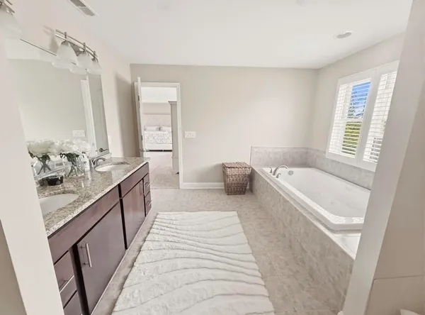 $689,900 | 10143 California Street, Crown Point, IN 46307