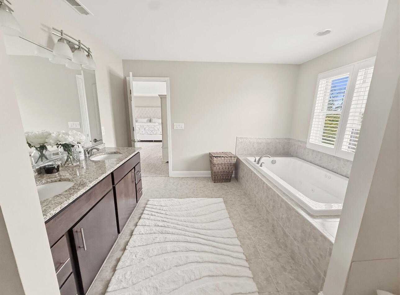 10143 California Court Crown Point, IN 46307 - Photo 35 of 39 1289x953