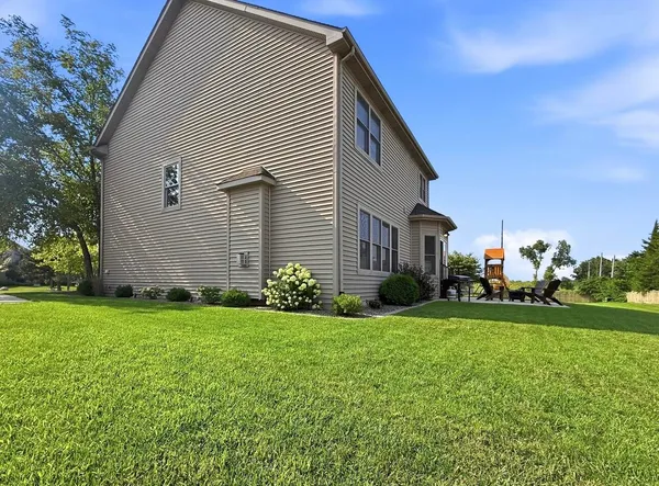 $689,900 | 10143 California Street, Crown Point, IN 46307