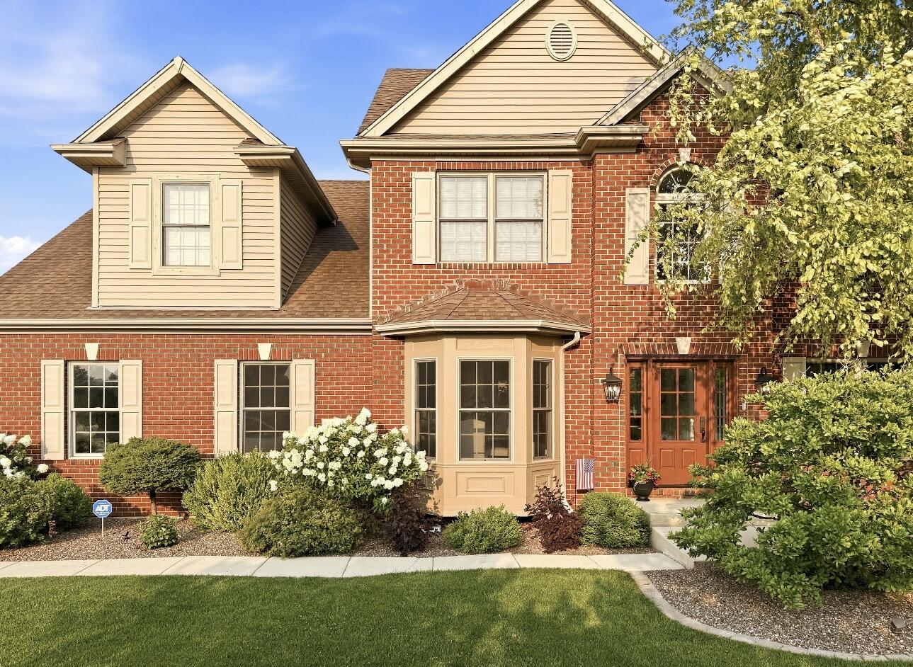 10143 California Court Crown Point, IN 46307 - Photo 8 of 39 1289x942