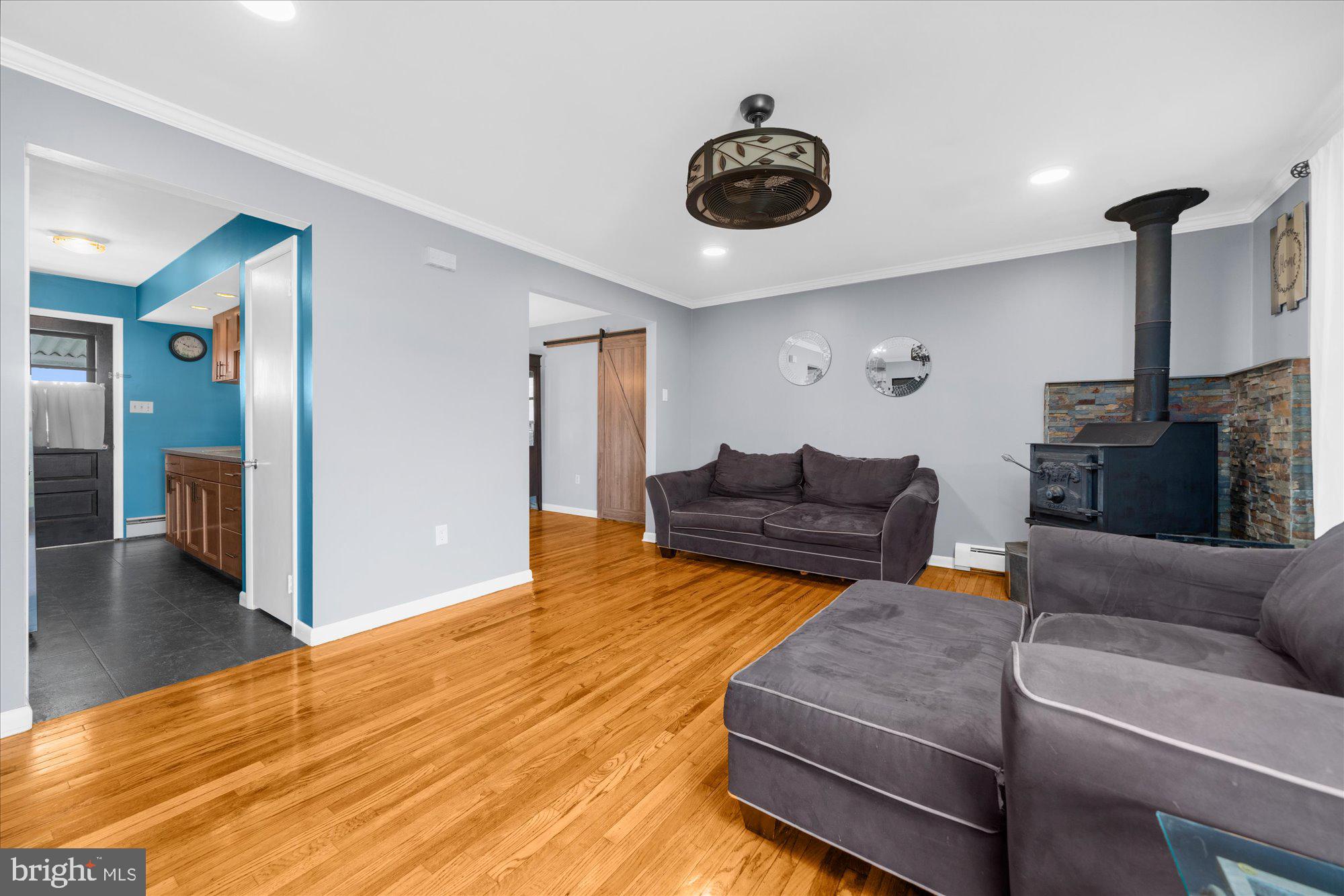 436 Layfield Road Perkiomenville, PA 18074 - Photo 5 of 39 Gallery Image 5