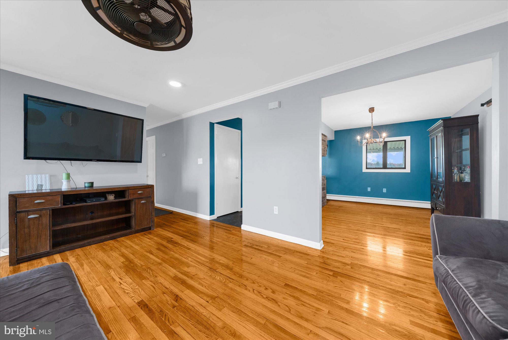 436 Layfield Road Perkiomenville, PA 18074 - Photo 6 of 39 Gallery Image 6
