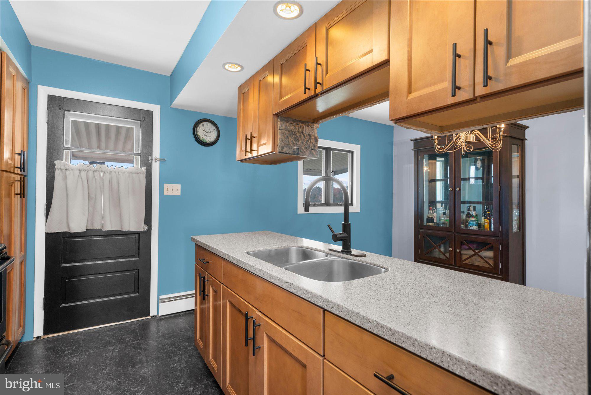 436 Layfield Road Perkiomenville, PA 18074 - Photo 10 of 39 Gallery Image 10