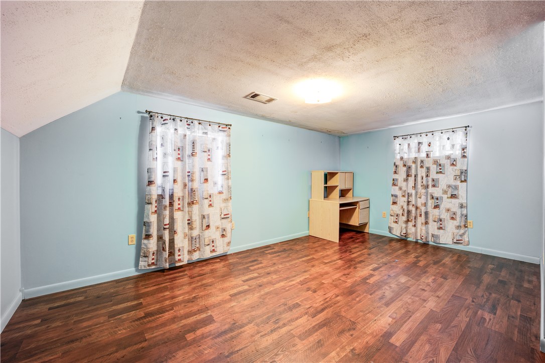 5504 Hilltop Road Van Buren, AR 72956 - Photo 7 of 25 Gallery Image 7