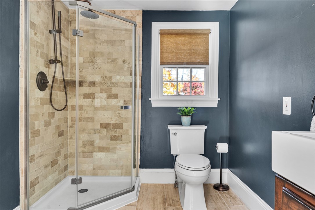 16 Highview Avenue Barrington, RI 02806 - Photo 11 of 36