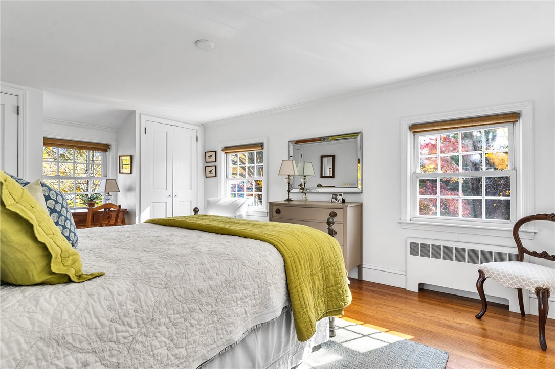 16 Highview Avenue Barrington, RI 02806 - Photo 18 of 36