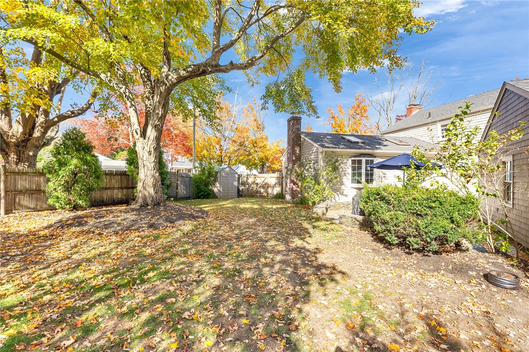 16 Highview Avenue Barrington, RI 02806 - Photo 31 of 36