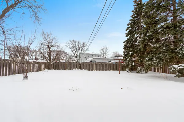 $259,900 | 735 Morning Glory Lane, De Pere, WI 54115