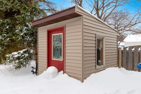 $259,900 | 735 Morning Glory Lane, De Pere, WI 54115