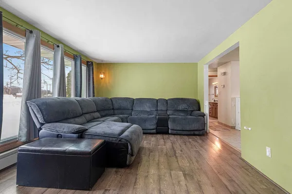 $259,900 | 735 Morning Glory Lane, De Pere, WI 54115