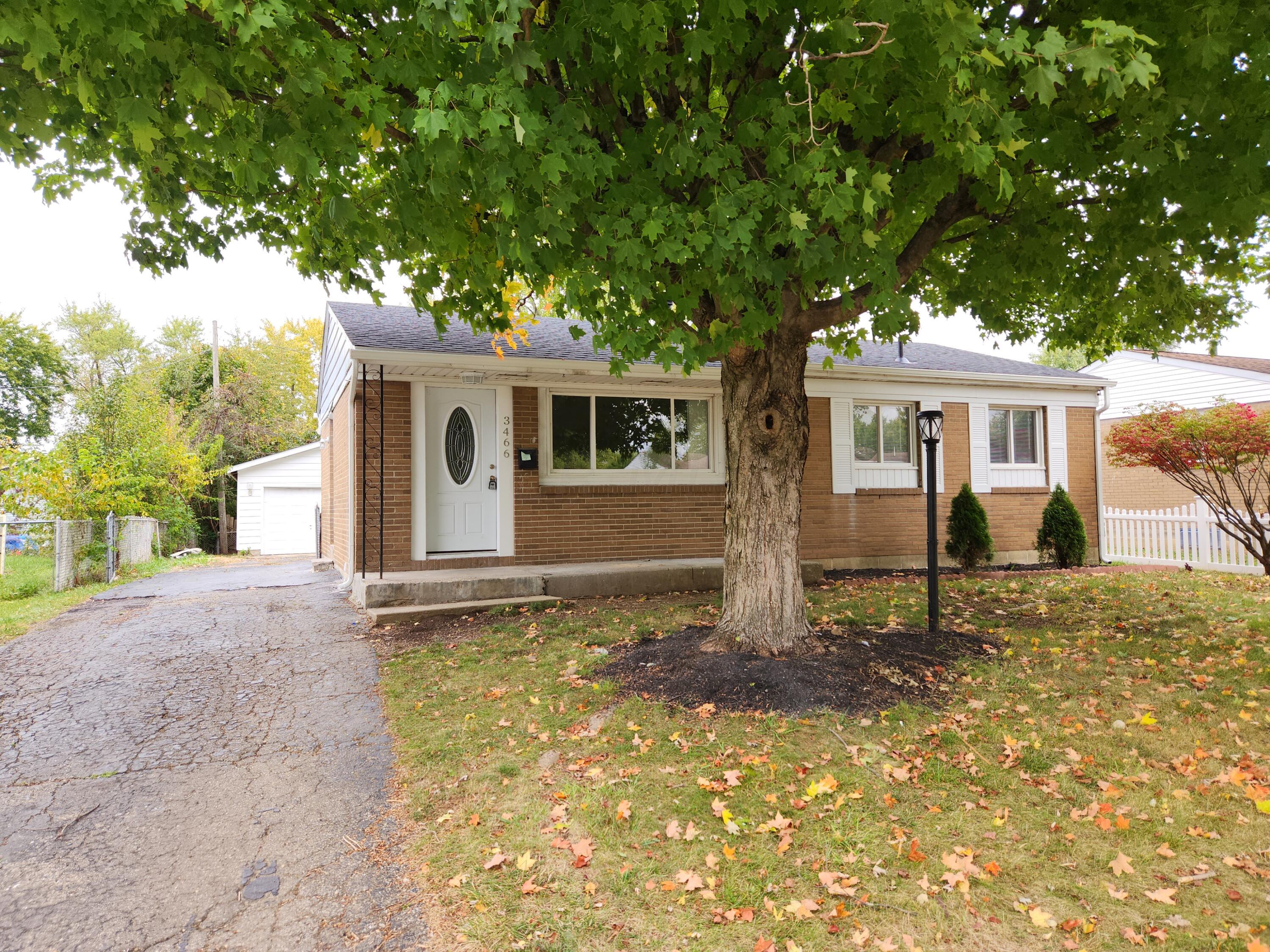 01 Front exterior 20231015_161943