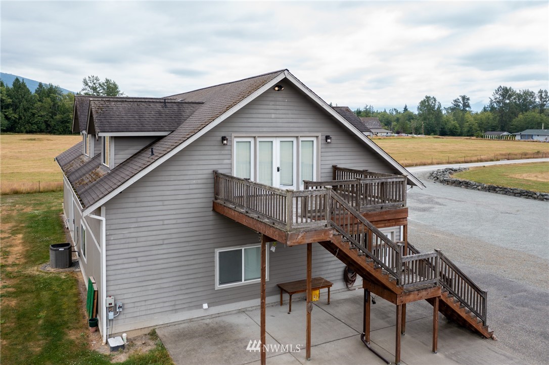 22211 Grip Road Sedro-Woolley, WA 98284 - Photo 7 of 37 Gallery Image 7