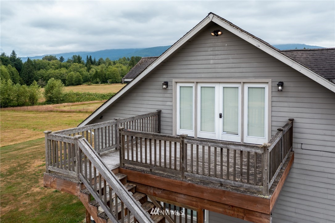22211 Grip Road Sedro-Woolley, WA 98284 - Photo 9 of 37 Gallery Image 9