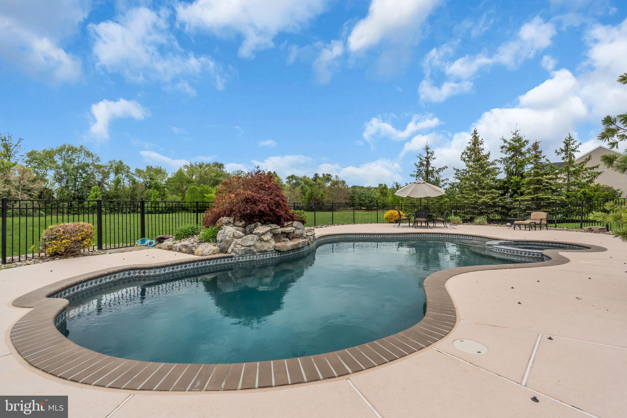 4 Ridgeview Way Allentown, NJ 08501 - Photo 51 of 60