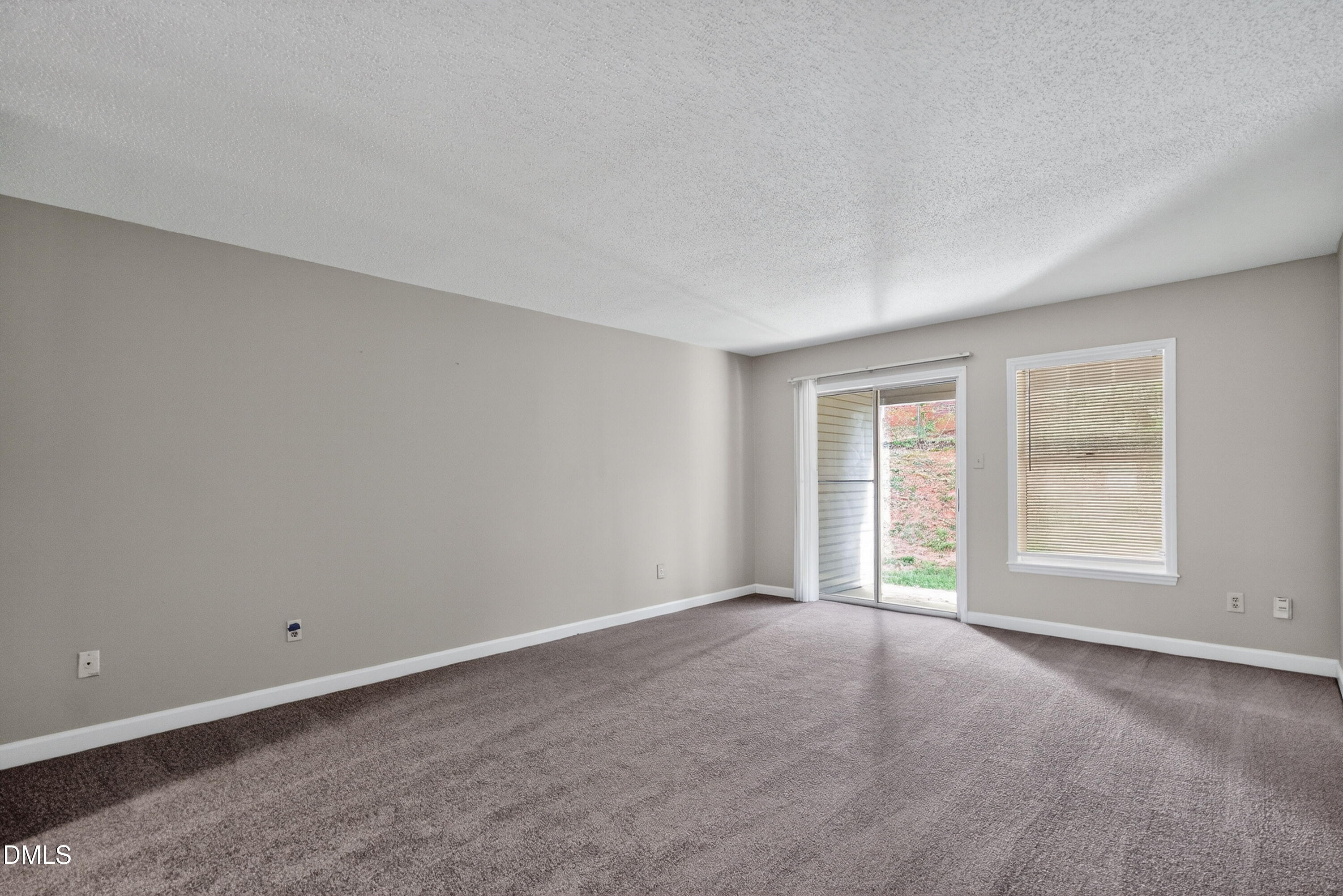 2510 Avent Ferry Road, Unit 104 Raleigh, NC 27606 - Photo 9 of 26 Family Room View2