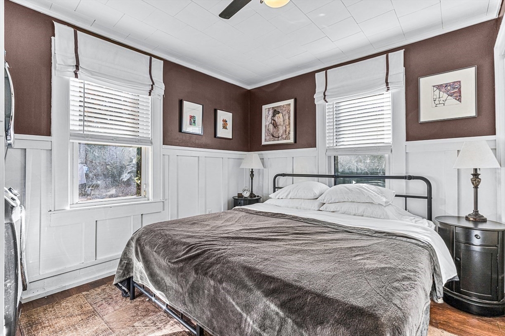 87 Great Woods Road Saugus, MA 01906 - Photo 17 of 42