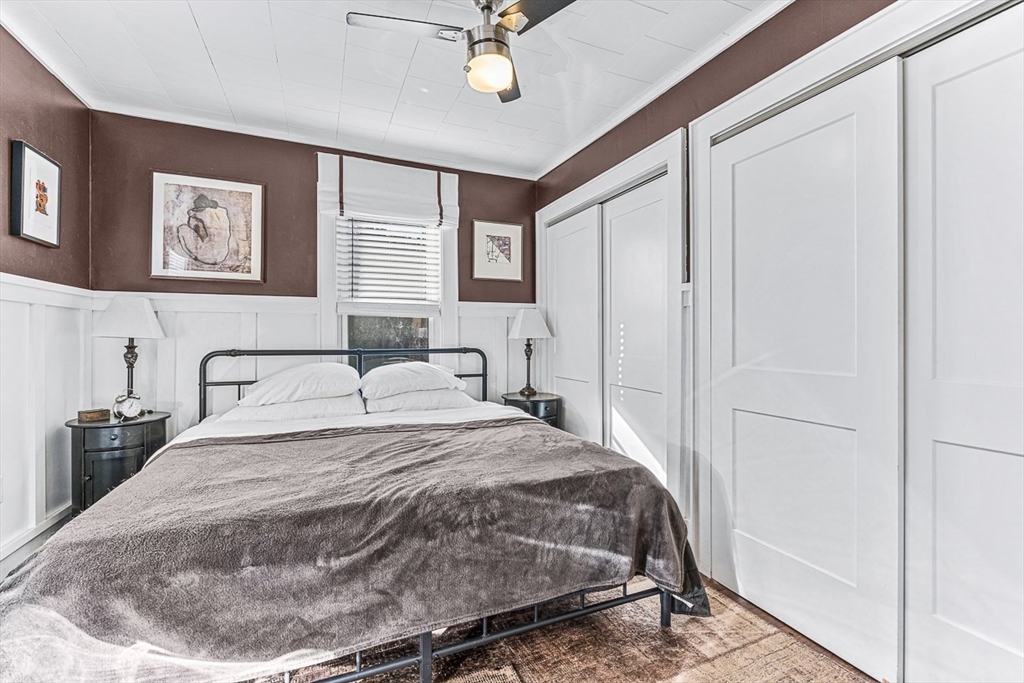 87 Great Woods Road Saugus, MA 01906 - Photo 19 of 42