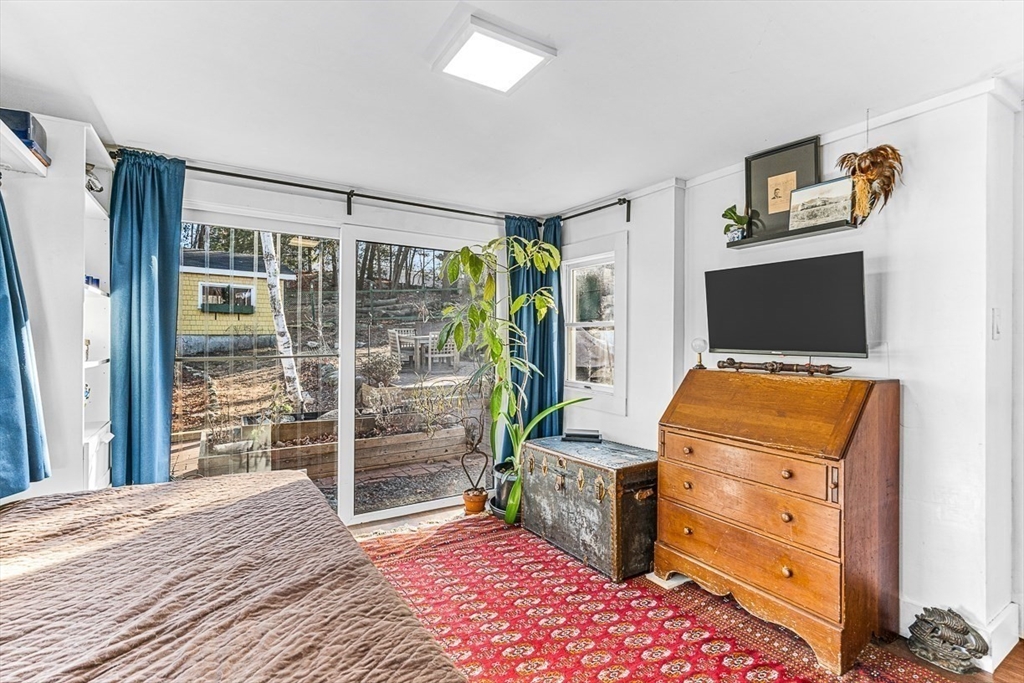 87 Great Woods Road Saugus, MA 01906 - Photo 21 of 42